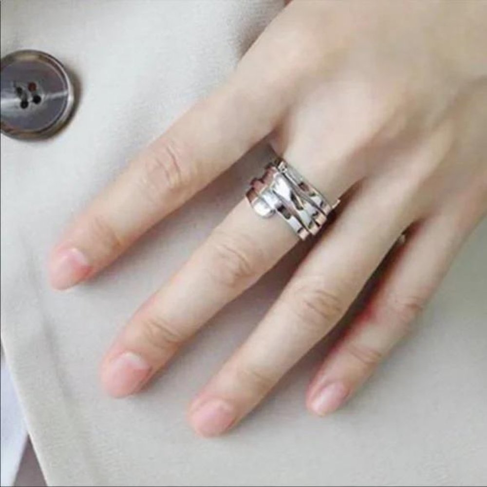 ADJUSTABLE 925 STERLING SILVER INFINITY RING, CUTE RING, SHINY RING. - Picture 2 of 4